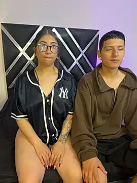 TomAndGia online show from April 20, 12:08 pm