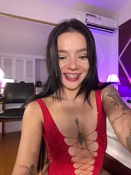 ZoeHarpers online show from April 20, 6:11 pm