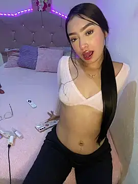 Miakittyyy online show from May 3, 1:42 am