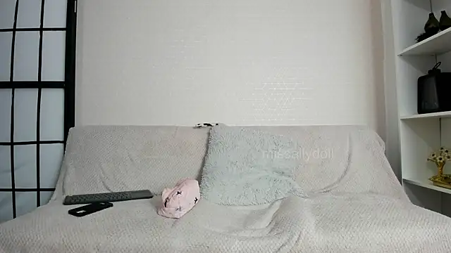 missallydoll online show from June 1, 11:12 am