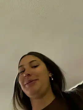 Lucyfer-fire online show from May 7, 11:36 am