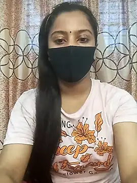 zareen approach online show from April 22, 11:51 am