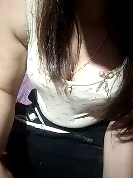 Amelie9x online show from April 12, 1:36 pm