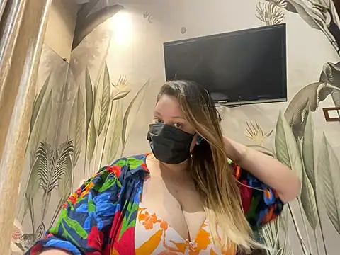 kavyasingh36 online show from April 29, 3:26 pm