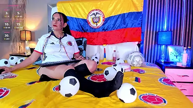 MILF AURORA online show from July 3, 8:15 pm
