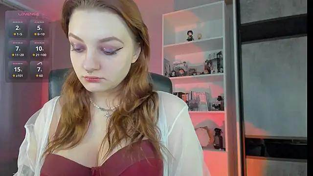 MaddisonLee online show from May 27, 5:54 pm