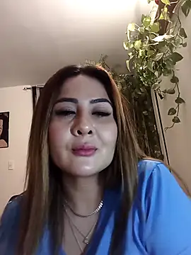 lyzyreth online show from April 12, 12:14 am