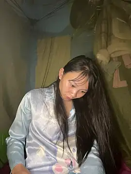 Kim Kelly online show from April 19, 6:10 pm