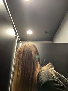 Risky Mia69 online show from April 24, 4:32 pm