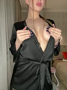 AlisaPearl online show from July 26, 8:38 pm