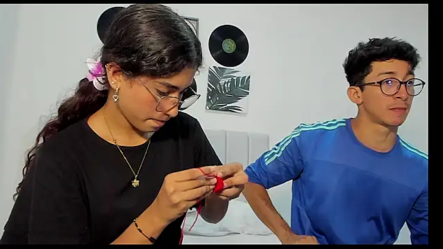 alanandtifany online show from June 1, 8:43 pm
