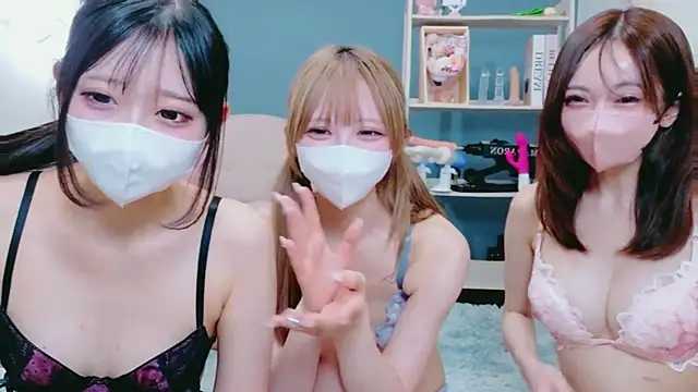 Koto-jpnk online show from August 1, 3:03 pm