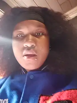 Diva-girl1 online show from April 23, 6:43 am