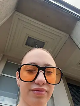 DarkMirel online show from June 12, 12:02 pm