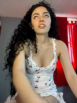 Karina Mon online show from May 4, 7:06 pm