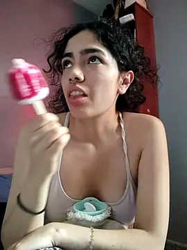 Karina Mon online show from April 29, 6:02 pm