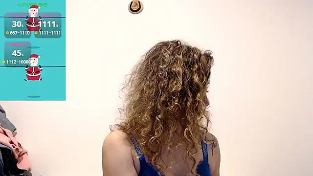 KarinnaRey online show from April 22, 5:54 pm