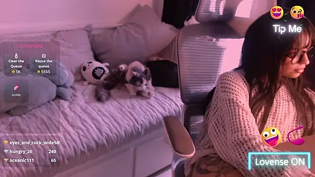 alicemadberry online show from April 18, 7:58 pm