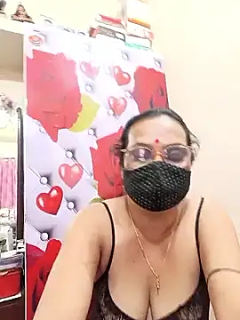 Sanjanabiswas947 online show from April 18, 7:58 pm