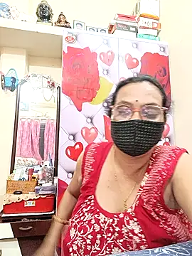 Sanjanabiswas947 online show from April 19, 6:10 pm