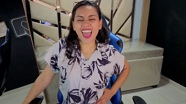 grecia soler a online show from July 6, 12:54 pm