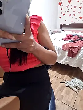 euahotmarii3 online show from April 20, 2:36 am