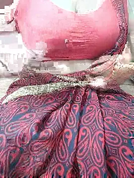 Rinky Live online show from May 10, 6:32 pm