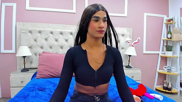 tiffanykanox online show from May 28, 4:10 am