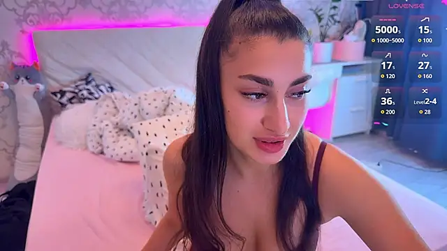 MyNaomi online show from August 7, 10:39 pm