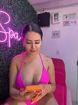 Sara fun online show from June 26, 7:15 pm