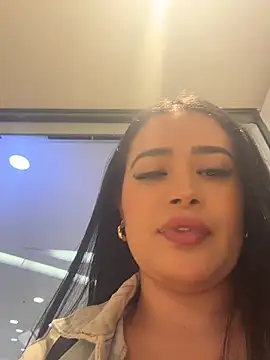 Sara fun online show from May 4, 6:44 pm