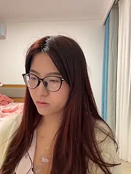 pinkouou online show from May 2, 3:04 pm