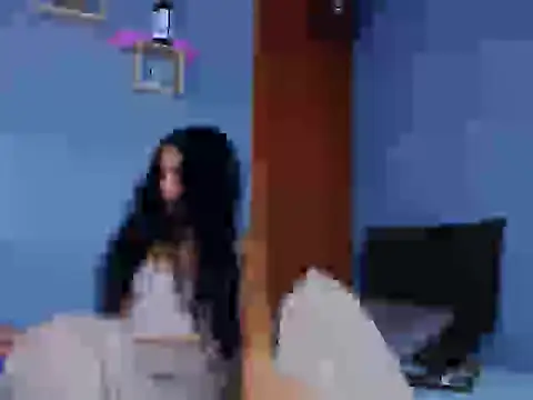 noraima  online show from April 15, 9:48 pm