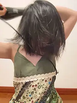 Faye-baby online show from April 21, 3:30 pm