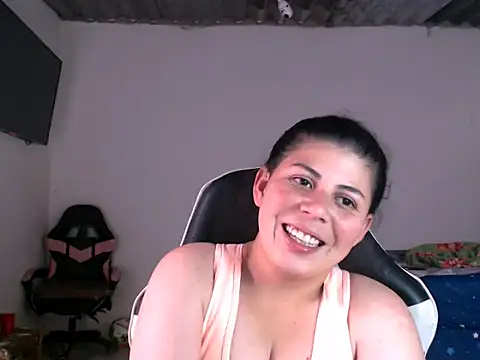 katiaerotic online show from April 20, 7:06 pm