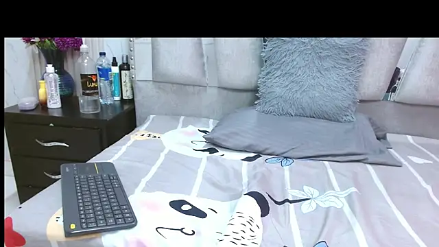 CarlaSpenser online show from June 12, 4:59 pm