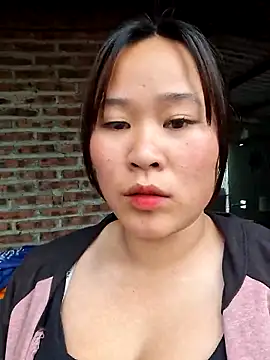 Annalina20 online show from April 20, 1:30 am