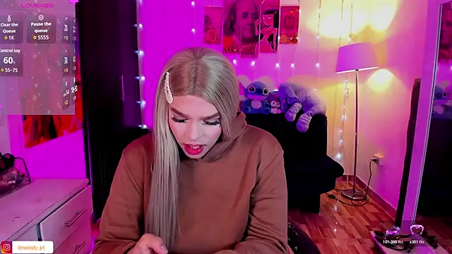 Melody p online show from May 19, 6:26 pm