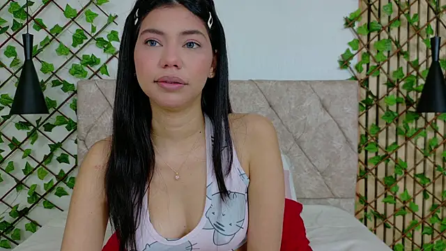 Nathy Pelaez online show from April 22, 11:18 am