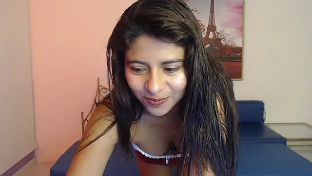Lady isabella  online show from June 25, 1:24 pm
