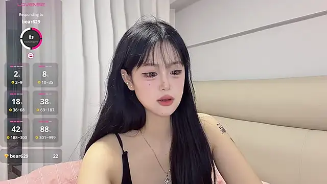 susu-180 online show from April 23, 4:09 pm