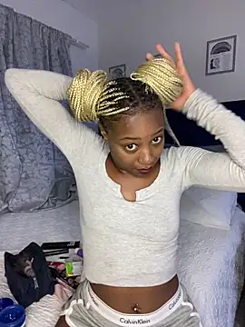 EbonySlimXx online show from May 3, 12:19 pm