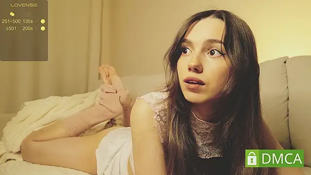 shypeachmu online show from April 17, 7:38 pm