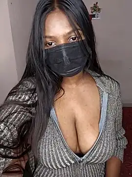 brownbeautyAnu0 online show from April 29, 5:26 pm