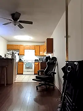 BaileyMFox online show from April 26, 10:40 pm