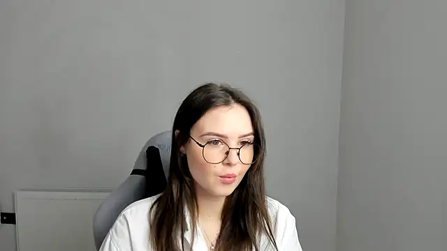 Regina cute  online show from April 20, 6:38 am