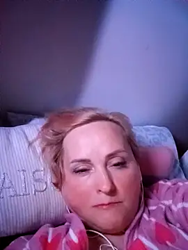 Svetlysvet online show from April 18, 7:07 pm