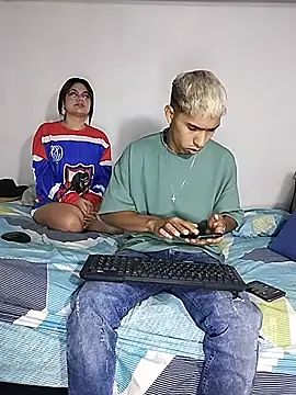Evaa 02 online show from June 11, 12:02 pm
