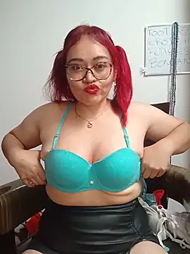 Amaranta-Luque online show from May 28, 7:34 pm