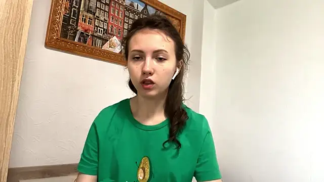 BerniceDevries online show from April 21, 7:15 am